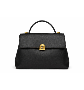 ΤΣΑΝΤΑ ΧΕΙΡΟΣ