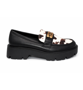 LOAFER
