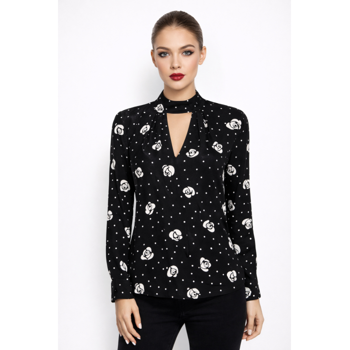 ΜΠΛΟΥΖΑ ΜΑΚΡΥΜΑΝΙΚΗ