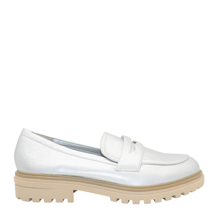 LOAFER
