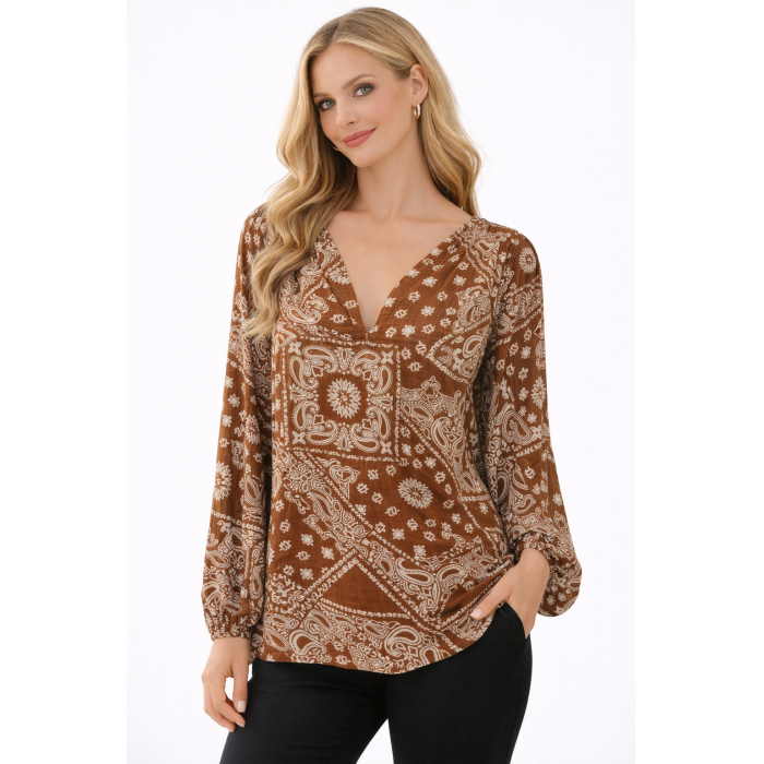 ΜΠΛΟΥΖΑ ΜΑΚΡΥΜΑΝΙΚΗ