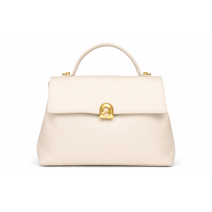 ΤΣΑΝΤΑ ΧΕΙΡΟΣ