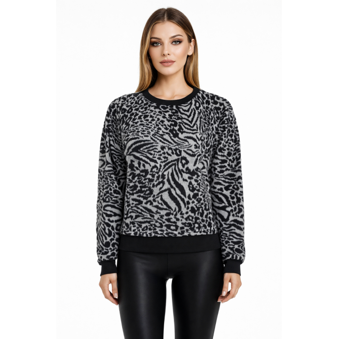 ΜΠΛΟΥΖΑ ΜΑΚΡΥΜΑΝΙΚΗ