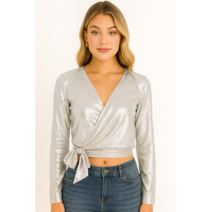 ΜΠΛΟΥΖΑ ΜΑΚΡΥΜΑΝΙΚΗ