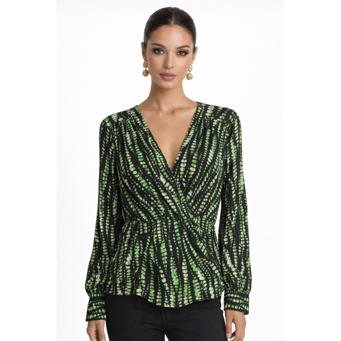 ΜΠΛΟΥΖΑ ΜΑΚΡΥΜΑΝΙΚΗ