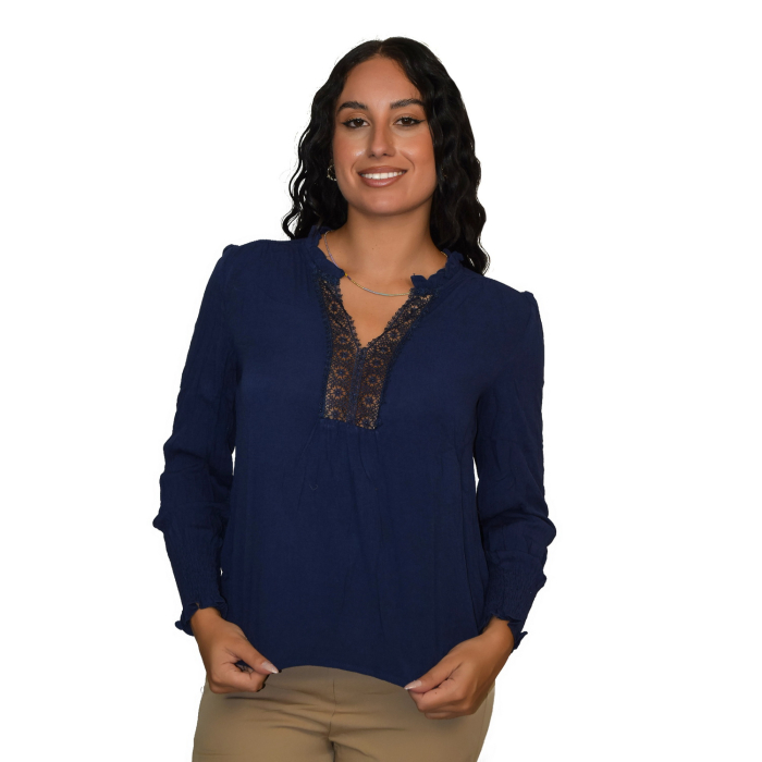 ΜΠΛΟΥΖΑ ΜΑΚΡΥΜΑΝΙΚΗ