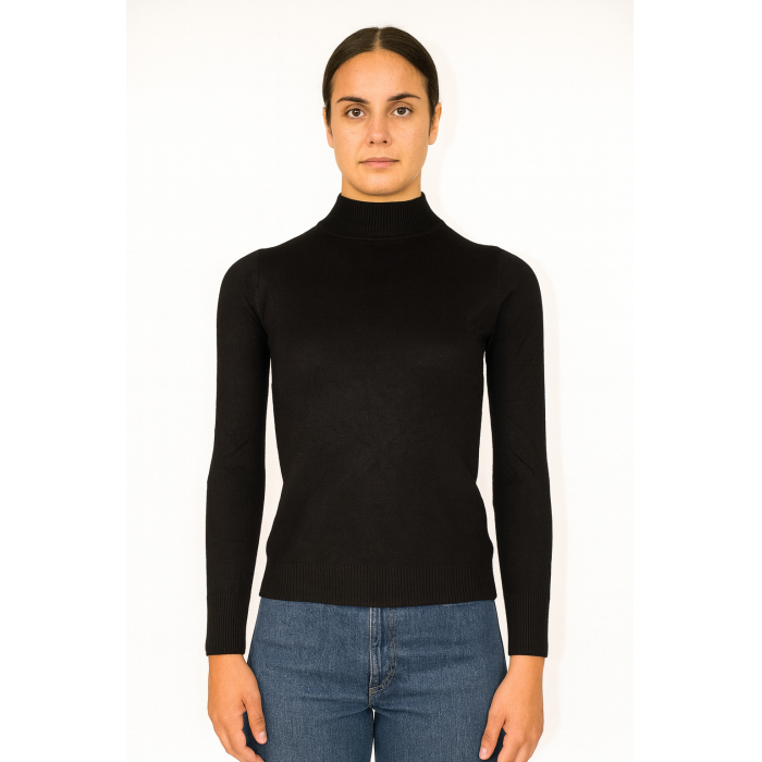 ΜΠΛΟΥΖΑ ΜΑΚΡΥΜΑΝΙΚΗ