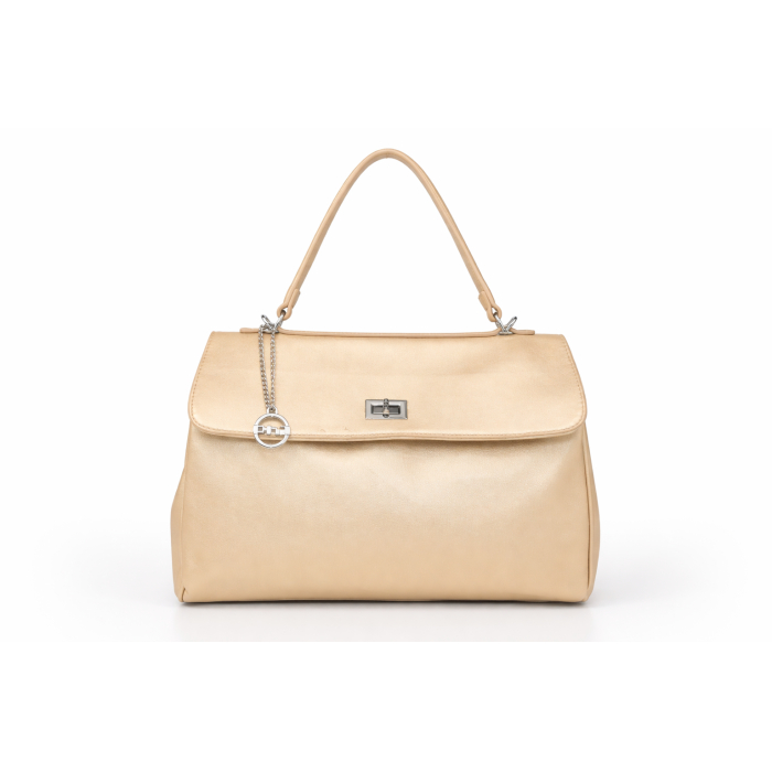 ΤΣΑΝΤΑ ΩΜΟΥ