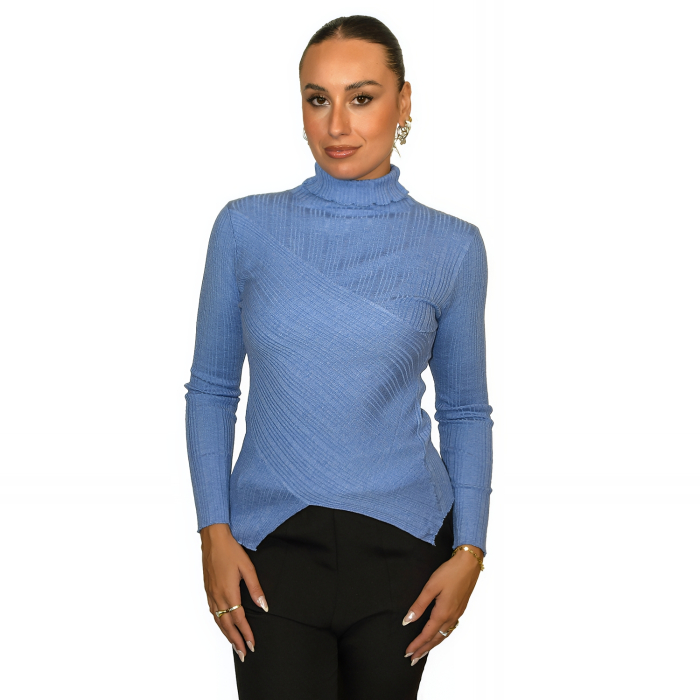 ΜΠΛΟΥΖΑ ΜΑΚΡΥΜΑΝΙΚΗ