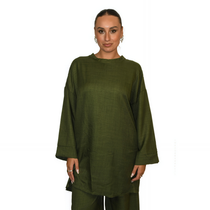 ΜΠΛΟΥΖΑ ΜΑΚΡΥΜΑΝΙΚΗ