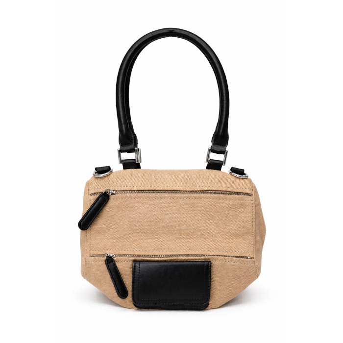 ΤΣΑΝΤΑ ΩΜΟΥ