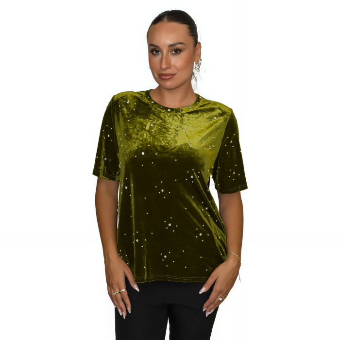 ΜΠΛΟΥΖΑ ΚΟΝΤΟΜΑΝΙΚΗ