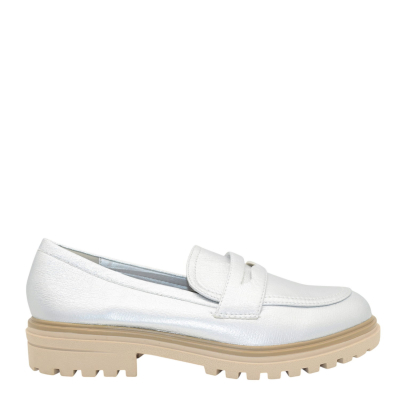 LOAFER