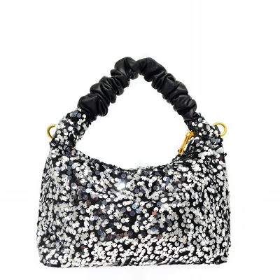 ΤΣΑΝΤΑ ΧΕΙΡΟΣ