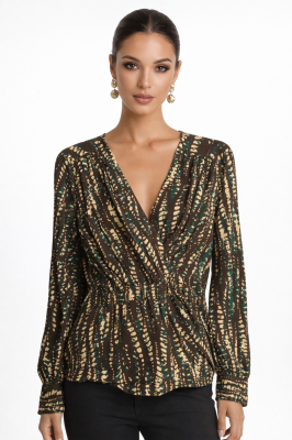 ΜΠΛΟΥΖΑ ΜΑΚΡΥΜΑΝΙΚΗ