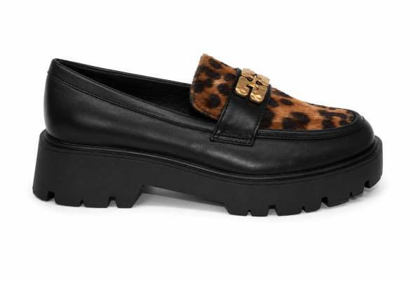 LOAFER